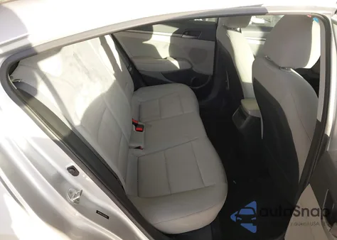 2018 Hyundai Elantra Sel из США, поврежденный, VIN 5NPD84LFXJH234524